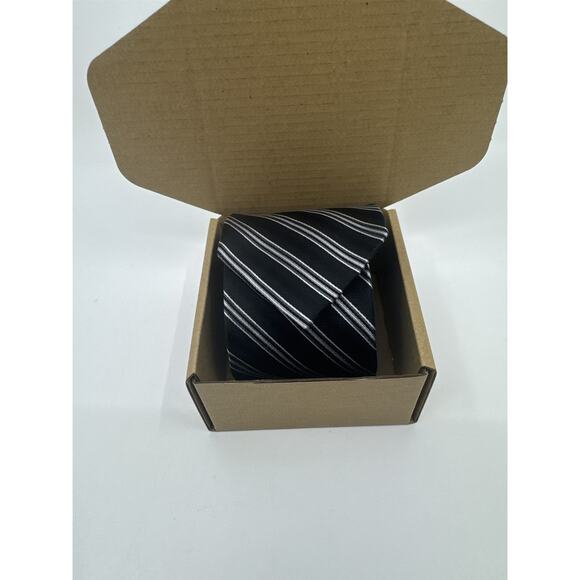 Stafford Tailored Culture Black, White And Silver Men's Neck Tie - Picture 12 of 12